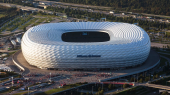 Парковка на Allianz Arena в Мюнхене - 180 000 м.кв